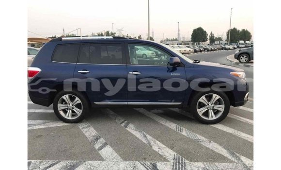 Buy Import Toyota Highlander Blue Car in Import - Dubai in Attapeu Province Buy Import Toyota Highlander Blue Car in Import - Dubai in Attapeu Province