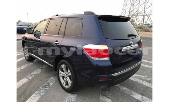 Buy Import Toyota Highlander Blue Car in Import - Dubai in Attapeu Province Buy Import Toyota Highlander Blue Car in Import - Dubai in Attapeu Province