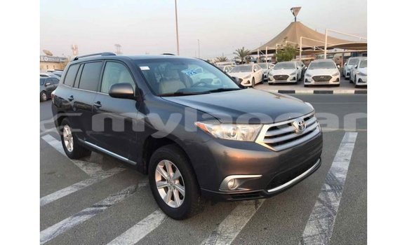 Buy Import Toyota Highlander Other Car in Import - Dubai in Attapeu Province Buy Import Toyota Highlander Other Car in Import - Dubai in Attapeu Province