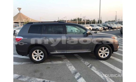 Buy Import Toyota Highlander Other Car in Import - Dubai in Attapeu Province Buy Import Toyota Highlander Other Car in Import - Dubai in Attapeu Province
