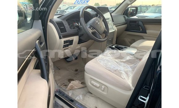 Buy Import Toyota Land Cruiser Black Car in Import - Dubai in Attapeu Province Buy Import Toyota Land Cruiser Black Car in Import - Dubai in Attapeu Province