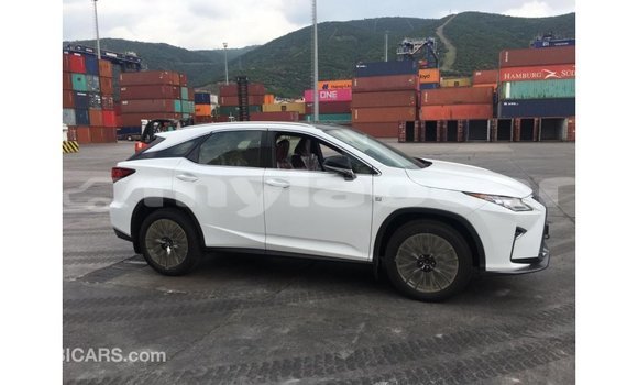 ຊື້ ການ ນຳ ເຂົ້າ Lexus RX 300 White ລົດ ໃນ Import - Dubai ໃນ Attapeu Province ຊື້ ການ ນຳ ເຂົ້າ Lexus RX 300 White ລົດ ໃນ Import - Dubai ໃນ Attapeu Province
