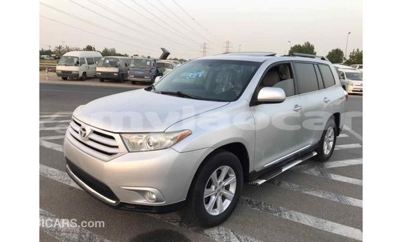 Buy Import Toyota Highlander Other Car in Import - Dubai in Attapeu Province Buy Import Toyota Highlander Other Car in Import - Dubai in Attapeu Province