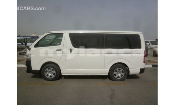 ຊື້ ການ ນຳ ເຂົ້າ Toyota Hiace White ລົດ ໃນ Import - Dubai ໃນ Attapeu Province ຊື້ ການ ນຳ ເຂົ້າ Toyota Hiace White ລົດ ໃນ Import - Dubai ໃນ Attapeu Province