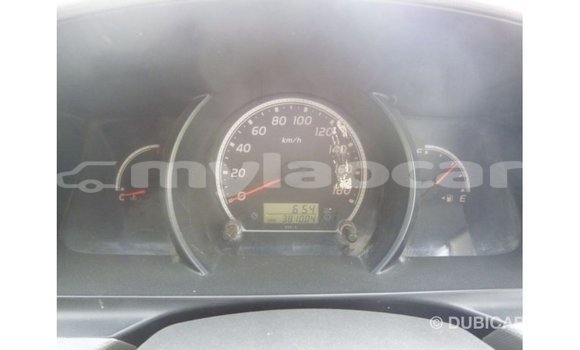 ຊື້ ການ ນຳ ເຂົ້າ Toyota Hiace White ລົດ ໃນ Import - Dubai ໃນ Attapeu Province ຊື້ ການ ນຳ ເຂົ້າ Toyota Hiace White ລົດ ໃນ Import - Dubai ໃນ Attapeu Province