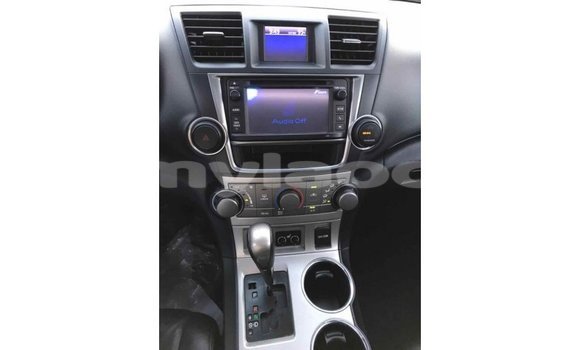 Buy Import Toyota Highlander Black Car in Import - Dubai in Attapeu Province Buy Import Toyota Highlander Black Car in Import - Dubai in Attapeu Province