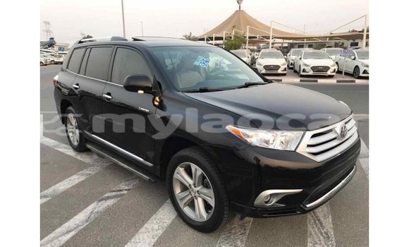 Acheter Import Voiture Toyota Highlander Noir à Import - Dubai, Attapeu Province Acheter Import Voiture Toyota Highlander Noir à Import - Dubai, Attapeu Province