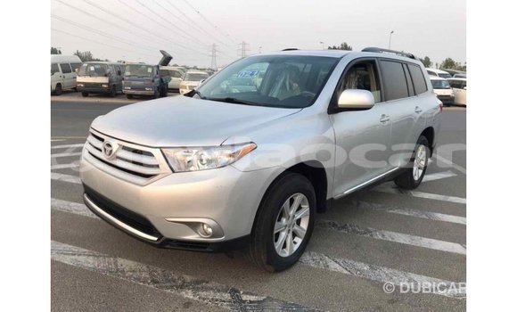 Buy Import Toyota Highlander Other Car in Import - Dubai in Attapeu Province Buy Import Toyota Highlander Other Car in Import - Dubai in Attapeu Province