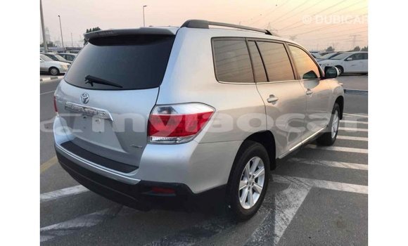 Buy Import Toyota Highlander Other Car in Import - Dubai in Attapeu Province Buy Import Toyota Highlander Other Car in Import - Dubai in Attapeu Province