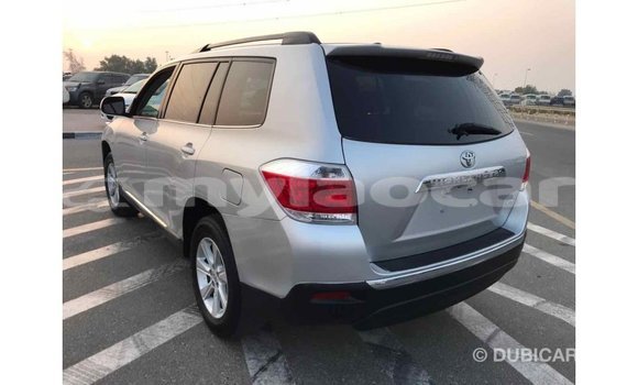 Buy Import Toyota Highlander Other Car in Import - Dubai in Attapeu Province Buy Import Toyota Highlander Other Car in Import - Dubai in Attapeu Province