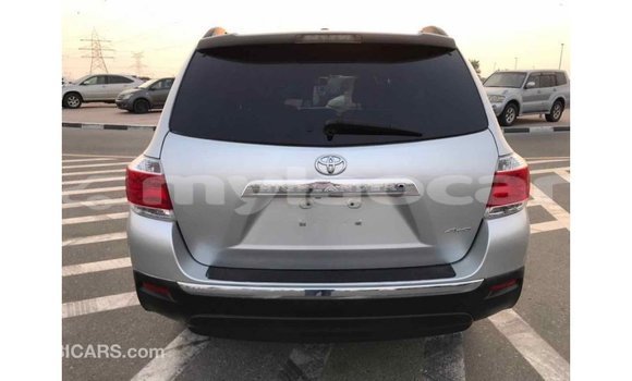 Buy Import Toyota Highlander Other Car in Import - Dubai in Attapeu Province Buy Import Toyota Highlander Other Car in Import - Dubai in Attapeu Province