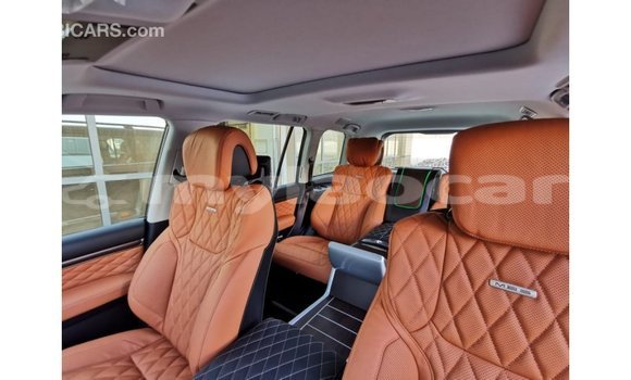 Buy Import Toyota Land Cruiser Black Car in Import - Dubai in Attapeu Province Buy Import Toyota Land Cruiser Black Car in Import - Dubai in Attapeu Province