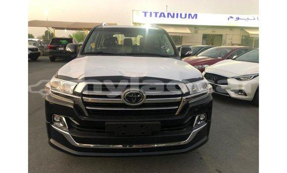 Buy Import Toyota Land Cruiser Black Car in Import - Dubai in Attapeu Province Buy Import Toyota Land Cruiser Black Car in Import - Dubai in Attapeu Province