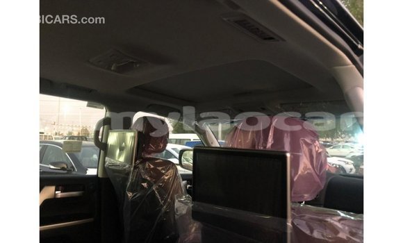 Buy Import Toyota Land Cruiser Black Car in Import - Dubai in Attapeu Province Buy Import Toyota Land Cruiser Black Car in Import - Dubai in Attapeu Province