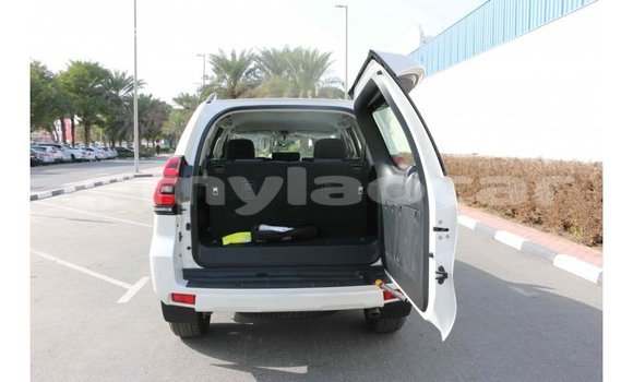 Buy Import Toyota Prado White Car in Import - Dubai in Attapeu Province Buy Import Toyota Prado White Car in Import - Dubai in Attapeu Province