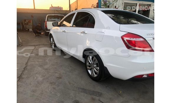 Buy Import Geely Emgrand 7 White Car in Import - Dubai in Attapeu Province Buy Import Geely Emgrand 7 White Car in Import - Dubai in Attapeu Province