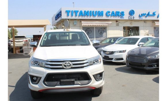 Buy Import Toyota Hilux White Car in Import - Dubai in Attapeu Province Buy Import Toyota Hilux White Car in Import - Dubai in Attapeu Province