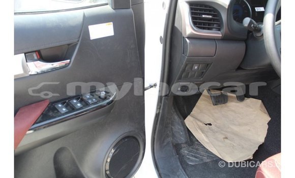 Buy Import Toyota Hilux White Car in Import - Dubai in Attapeu Province Buy Import Toyota Hilux White Car in Import - Dubai in Attapeu Province