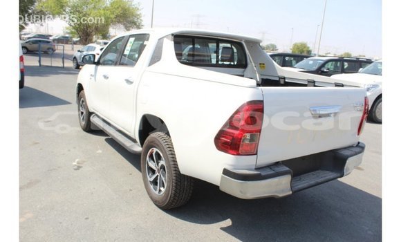 Buy Import Toyota Hilux White Car in Import - Dubai in Attapeu Province Buy Import Toyota Hilux White Car in Import - Dubai in Attapeu Province