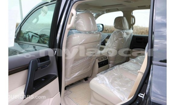 Buy Import Toyota Land Cruiser Black Car in Import - Dubai in Attapeu Province Buy Import Toyota Land Cruiser Black Car in Import - Dubai in Attapeu Province