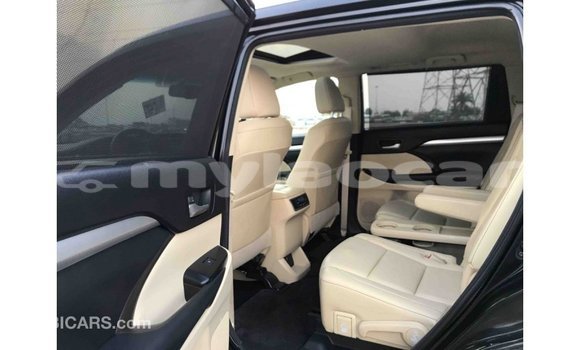 Buy Import Toyota Highlander Black Car in Import - Dubai in Attapeu Province Buy Import Toyota Highlander Black Car in Import - Dubai in Attapeu Province