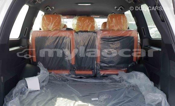 Buy Import Lexus LX White Car in Import - Dubai in Attapeu Province Buy Import Lexus LX White Car in Import - Dubai in Attapeu Province