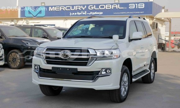 Buy Import Toyota Land Cruiser White Car in Import - Dubai in Attapeu Province Buy Import Toyota Land Cruiser White Car in Import - Dubai in Attapeu Province