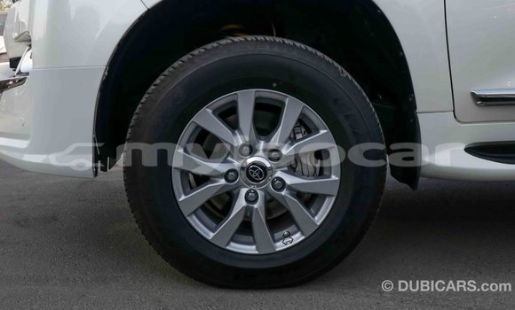 Buy Import Toyota Land Cruiser White Car in Import - Dubai in Attapeu Province Buy Import Toyota Land Cruiser White Car in Import - Dubai in Attapeu Province