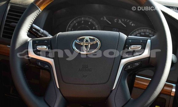 Buy Import Toyota Land Cruiser White Car in Import - Dubai in Attapeu Province Buy Import Toyota Land Cruiser White Car in Import - Dubai in Attapeu Province