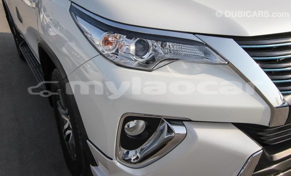 Buy Import Toyota Fortuner White Car in Import - Dubai in Attapeu Province Buy Import Toyota Fortuner White Car in Import - Dubai in Attapeu Province
