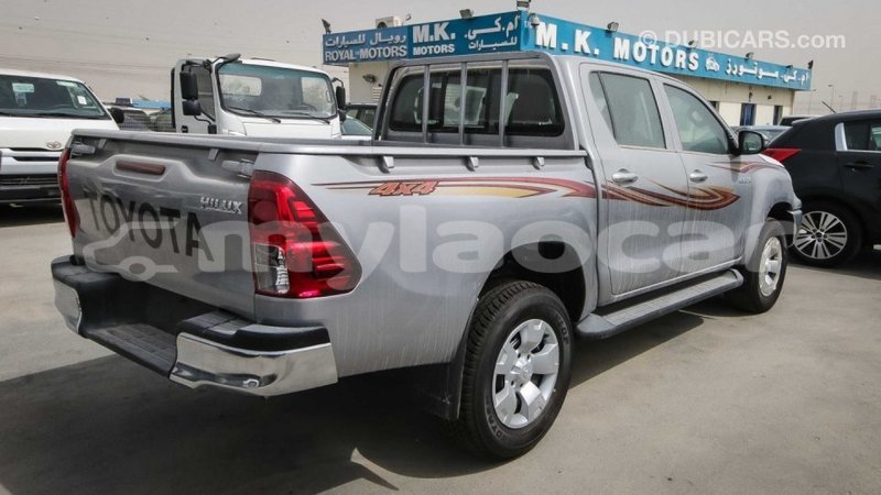 Big with watermark toyota hilux attapeu province import dubai 1572