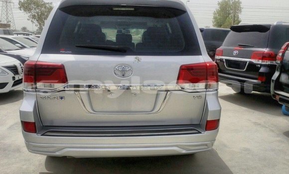 Buy Import Toyota Land Cruiser Other Car in Import - Dubai in Attapeu Province Buy Import Toyota Land Cruiser Other Car in Import - Dubai in Attapeu Province