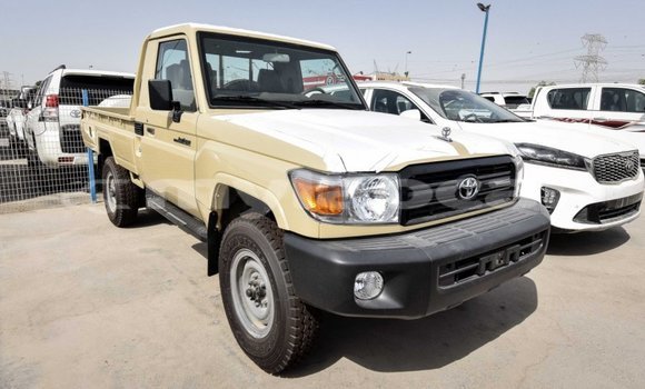 Buy Import Toyota Land Cruiser Beige Car in Import - Dubai in Attapeu Province Buy Import Toyota Land Cruiser Beige Car in Import - Dubai in Attapeu Province