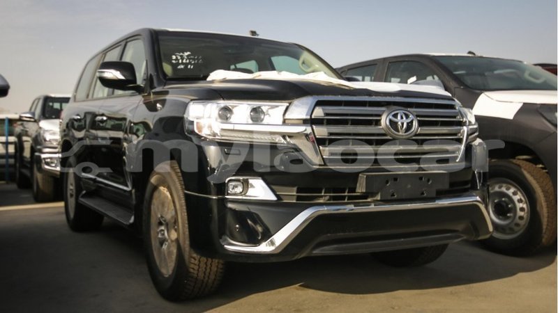 Big with watermark toyota land cruiser attapeu province import dubai 1580