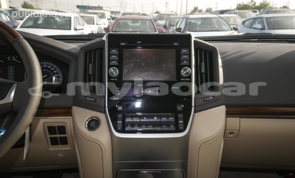 ຊື້ ການ ນຳ ເຂົ້າ Toyota Land Cruiser Black ລົດ ໃນ Import - Dubai ໃນ Attapeu Province ຊື້ ການ ນຳ ເຂົ້າ Toyota Land Cruiser Black ລົດ ໃນ Import - Dubai ໃນ Attapeu Province