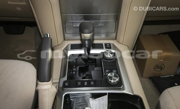 ຊື້ ການ ນຳ ເຂົ້າ Toyota Land Cruiser Black ລົດ ໃນ Import - Dubai ໃນ Attapeu Province ຊື້ ການ ນຳ ເຂົ້າ Toyota Land Cruiser Black ລົດ ໃນ Import - Dubai ໃນ Attapeu Province