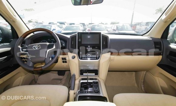 Buy Import Toyota Land Cruiser Other Car in Import - Dubai in Attapeu Province Buy Import Toyota Land Cruiser Other Car in Import - Dubai in Attapeu Province