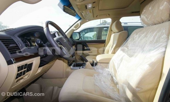 Buy Import Toyota Land Cruiser Other Car in Import - Dubai in Attapeu Province Buy Import Toyota Land Cruiser Other Car in Import - Dubai in Attapeu Province