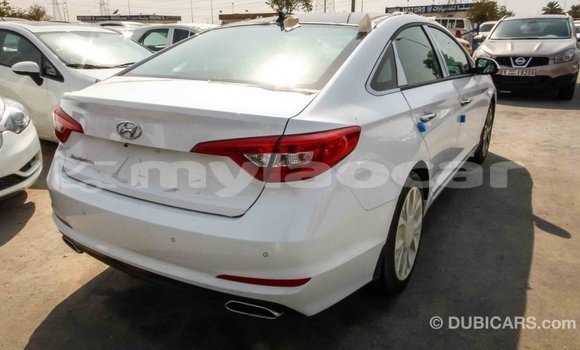 ຊື້ ການ ນຳ ເຂົ້າ Hyundai Sonata White ລົດ ໃນ Import - Dubai ໃນ Attapeu Province ຊື້ ການ ນຳ ເຂົ້າ Hyundai Sonata White ລົດ ໃນ Import - Dubai ໃນ Attapeu Province