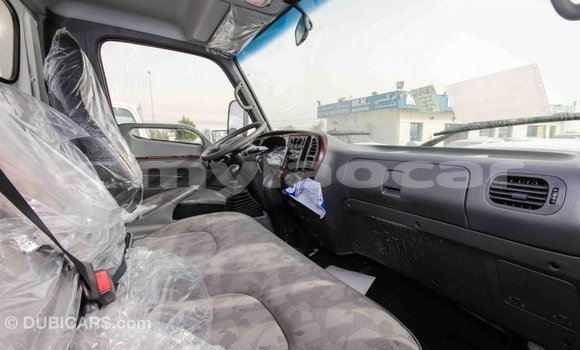 Buy Import Hyundai Accent White Car in Import - Dubai in Attapeu Province Buy Import Hyundai Accent White Car in Import - Dubai in Attapeu Province