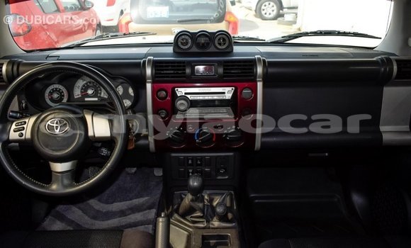 Buy Import Toyota FJ Cruiser Other Car in Import - Dubai in Attapeu Province Buy Import Toyota FJ Cruiser Other Car in Import - Dubai in Attapeu Province