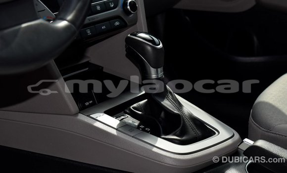 Acheter Import Voiture Hyundai Elantra Autre à Import - Dubai, Attapeu Province Acheter Import Voiture Hyundai Elantra Autre à Import - Dubai, Attapeu Province