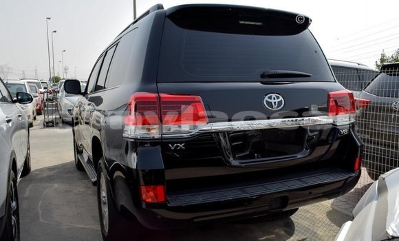 ຊື້ ການ ນຳ ເຂົ້າ Toyota Land Cruiser Black ລົດ ໃນ Import - Dubai ໃນ Attapeu Province ຊື້ ການ ນຳ ເຂົ້າ Toyota Land Cruiser Black ລົດ ໃນ Import - Dubai ໃນ Attapeu Province