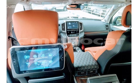 ຊື້ ການ ນຳ ເຂົ້າ Toyota Land Cruiser Black ລົດ ໃນ Import - Dubai ໃນ Attapeu Province ຊື້ ການ ນຳ ເຂົ້າ Toyota Land Cruiser Black ລົດ ໃນ Import - Dubai ໃນ Attapeu Province