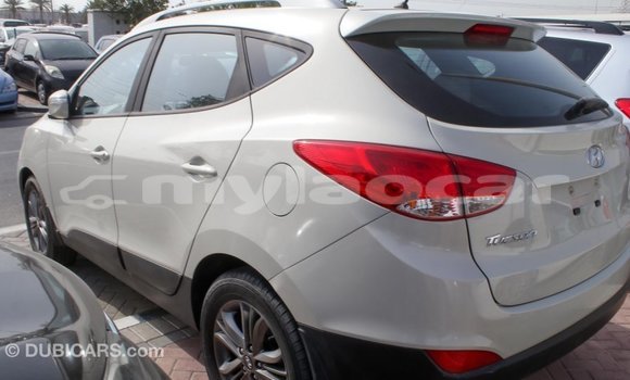 Buy Import Hyundai Tucson Beige Car in Import - Dubai in Attapeu Province Buy Import Hyundai Tucson Beige Car in Import - Dubai in Attapeu Province