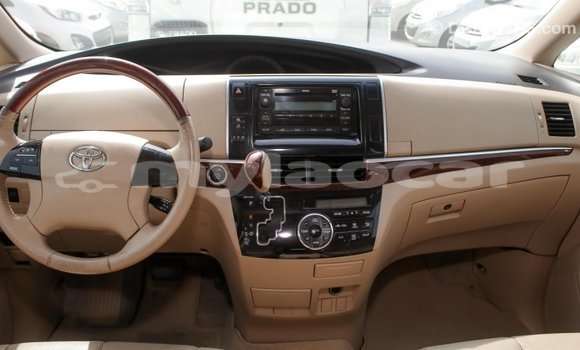 Buy Import Toyota Previa White Car in Import - Dubai in Attapeu Province Buy Import Toyota Previa White Car in Import - Dubai in Attapeu Province