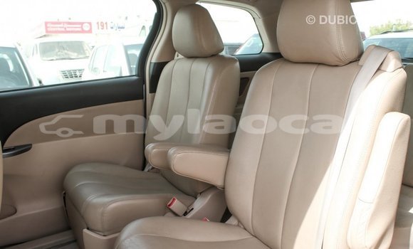 Buy Import Toyota Previa White Car in Import - Dubai in Attapeu Province Buy Import Toyota Previa White Car in Import - Dubai in Attapeu Province