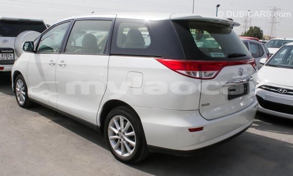 Buy Import Toyota Previa White Car in Import - Dubai in Attapeu Province Buy Import Toyota Previa White Car in Import - Dubai in Attapeu Province