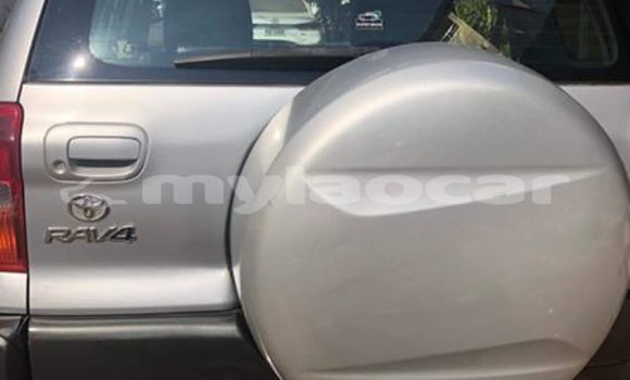 ຊື້ ໃຊ້ແລ້ວ Toyota RAV4 Silver ລົດ ໃນ Vientiane ໃນ Vientiane Province ຊື້ ໃຊ້ແລ້ວ Toyota RAV4 Silver ລົດ ໃນ Vientiane ໃນ Vientiane Province