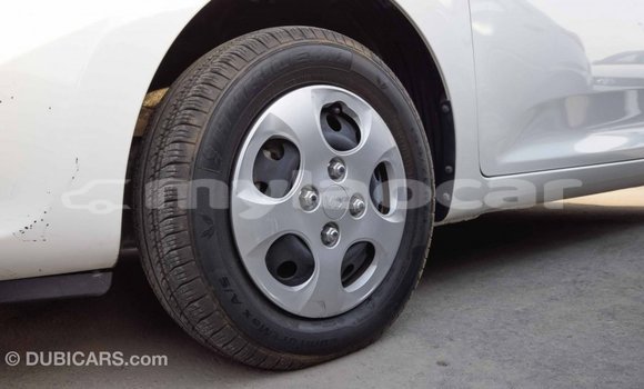 Acheter Import Voiture Kia Picanto Blanc à Import - Dubai, Attapeu Province Acheter Import Voiture Kia Picanto Blanc à Import - Dubai, Attapeu Province